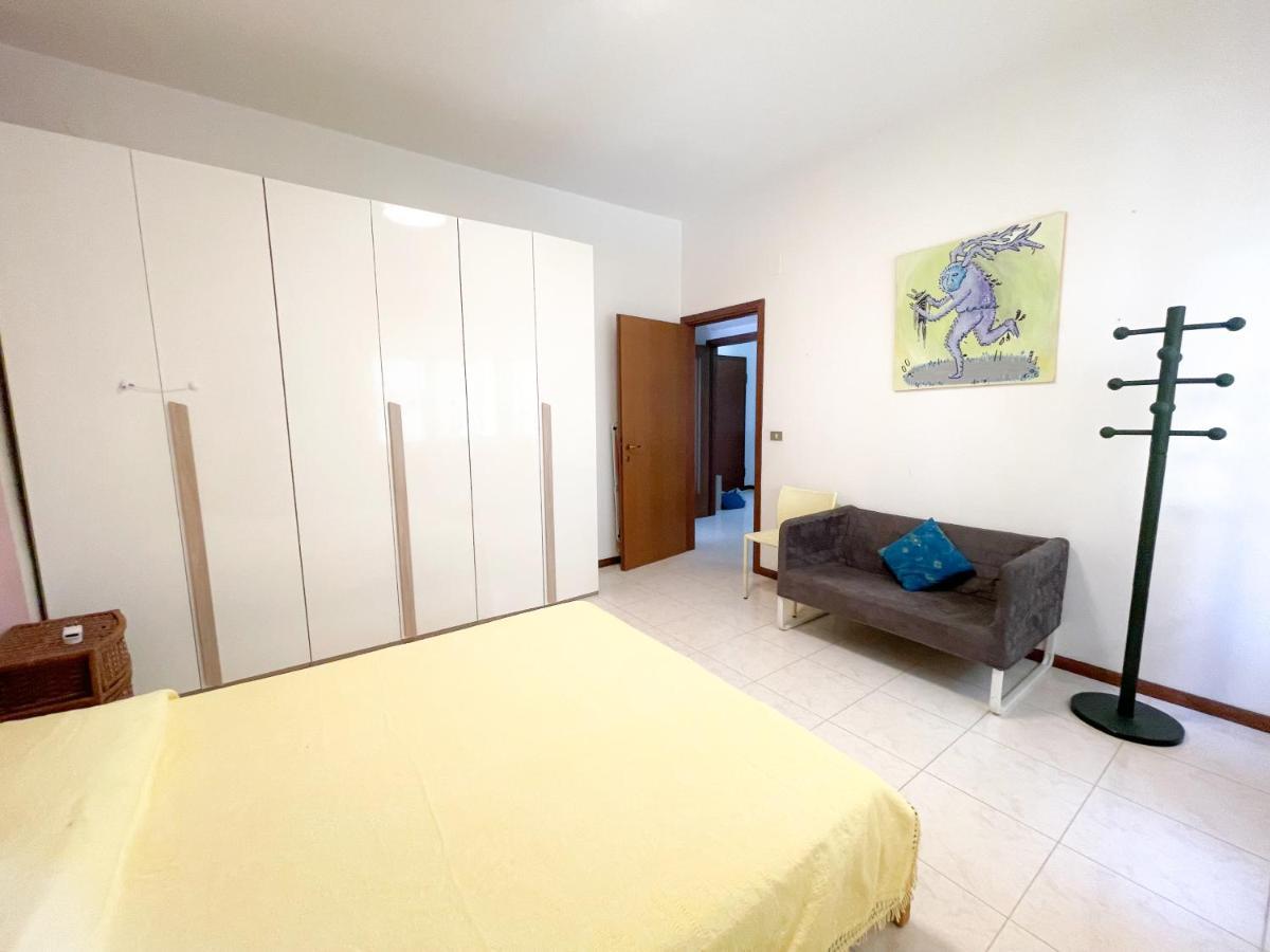 Apartamento Ondamare Pescara Exterior foto
