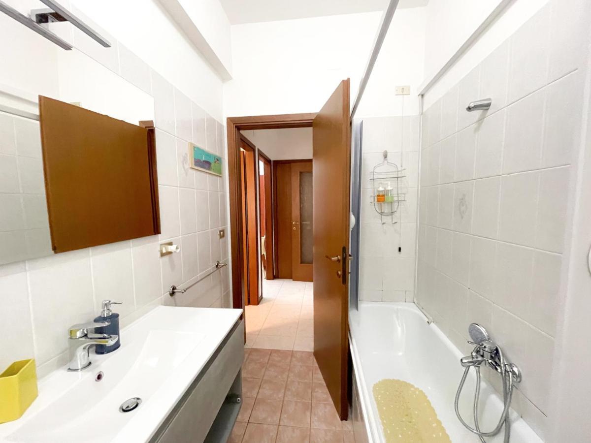 Apartamento Ondamare Pescara Exterior foto